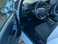 Gebraucht Ford Fiesta 101 PS (74 kW) 2017 Weiß Kleinwagen
