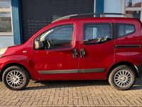 Gebraucht Peugeot Bipper Basis 73 PS (53 kW) 2010 Rot Van / Kleinbus