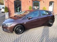 Gebraucht Opel Astra Edition 105 PS (77 kW) 2016 Braun Limousine
