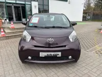 Gebraucht Toyota iQ 68 PS (50 kW) 2009 Rot Kleinwagen