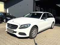 Gebraucht Mercedes C180 156 PS (114 kW) 2017 Weiß Kombi