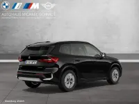Neu BMW iX1 150 kW (204 PS) 2026 Schwarz ii SUV