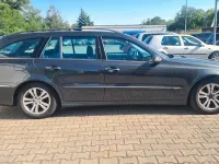 Gebraucht Mercedes E220 150 PS (110 kW) 2004 Grau Kombi