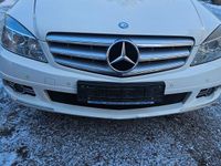 Gebraucht Mercedes C220 Avantgarde 170 PS (125 kW) 2010 Weiß Kombi