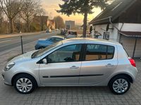 Gebraucht Renault Clio III 75 PS (55 kW) 2008 Silber Limousine