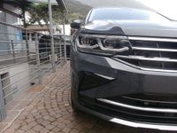 Gebraucht VW Tiguan Elegance 245 PS (180 kW) 2024 Grau SUV