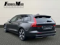Gebraucht Volvo V60 Plus 455 PS (334 kW) 2025 Grau Kombi