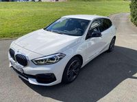 Gebraucht BMW 118 Sport Line 136 PS (100 kW) 2022 Weiss Kleinwagen