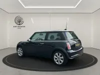 Gebraucht Mini ONE 90 PS (66 kW) 2004 Schwarz Kleinwagen