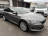 Gebraucht Skoda Superb 200 PS (147 kW) 2022 Grau Kombi