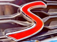 Second-hand Mini Cooper SD 170 CP (125 kW) 2015 Albastru Hatchback