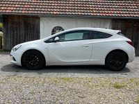 Gebraucht Opel Astra GTC 192 PS (141 kW) 2014 Weiß Limousine