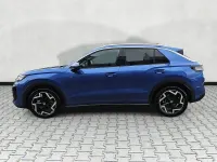 Neu VW T-Roc R-line 150 PS (110 kW) 2026 Celestial blue metallic SUV