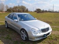 Gebraucht Mercedes E500 Avantgarde 306 PS (225 kW) 2004 Silber Limousine
