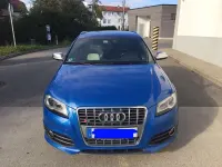 Gebraucht Audi S3 Sportback Sport 265 PS (194 kW) 2011 Blau Kleinwagen