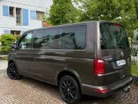 Gebraucht VW Multivan 150 PS (110 kW) 2019 Braun Van / Kleinbus