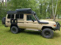 Gebraucht Toyota Land Cruiser 272 PS (200 kW) 2022 Beige SUV
