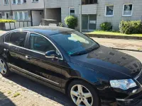 Second-hand VW Passat Individual 170 CP (125 kW) 2006 Negru Berlinǎ