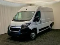 Gebraucht Peugeot Boxer Premium 140 PS (102 kW) 2022 Weiß Van