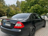 Gebraucht Mercedes E200 136 PS (100 kW) 2009 Schwarz Limousine