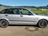 Gebraucht Mazda 323 88 PS (64 kW) 1999 Silber Kombi