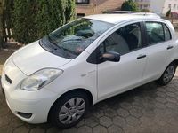 Gebraucht Toyota Yaris 69 PS (50 kW) 2010 Kleinwagen