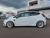 Gebraucht Ford Fiesta Sport 182 PS (133 kW) 2016 Weiß Kleinwagen