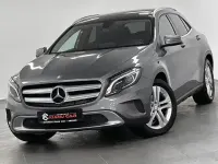Gebraucht Mercedes GLA200 156 PS (114 kW) 2016 Grau SUV