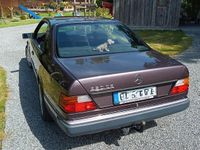 Gebraucht Mercedes 230 136 PS (100 kW) 1991 Andere farben Coupé