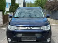 Gebraucht Mitsubishi Outlander Plus 150 PS (110 kW) 2013 Blau SUV