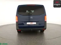 Gebraucht Mercedes Vito 190 PS (139 kW) 2019 Navyblau Van