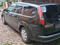 Używany Ford Focus 100 KM (73 kW) 2006 Czarny Kombi
