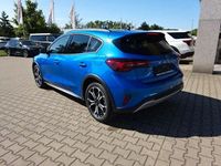 Gebraucht Ford Focus Active X 155 PS (114 kW) 2024 Blau Limousine