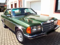 Gebraucht Mercedes 280 185 PS (136 kW) 1978 Grün Coupé