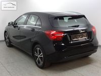 Gebraucht Mercedes A180 Style 122 PS (89 kW) 2016 Schwarz Kleinwagen