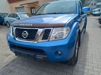 Gebraucht Nissan Navara 190 PS (139 kW) 2011 Blau Pickup