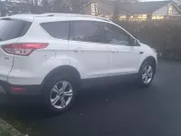 Gebraucht Ford Kuga SYNC Edition 150 PS (110 kW) 2015 Weiß SUV
