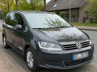 Second-hand VW Sharan 170 CP (125 kW) 2011 Gri Monovolum
