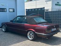 Gebraucht BMW 325 Cabriolet 193 PS (141 kW) 1990 Calypsorot Cabrio