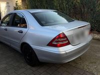 Gebraucht Mercedes C220 2003 Silber Limousine