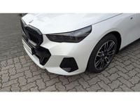 Gebraucht BMW 520 Performance 190 PS (139 kW) 2025 Weiss Kombi