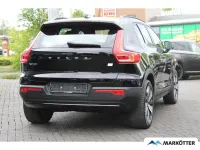 Gebraucht Volvo XC40 Core 169 kW (231 PS) 2023 Schwarz SUV