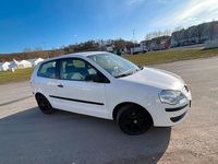 Used VW Polo 80 HP (58 kW) 2007 White Hatchback