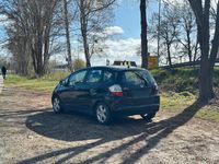 Gebraucht Honda Jazz 90 PS (66 kW) 2010 Schwarz Kleinwagen