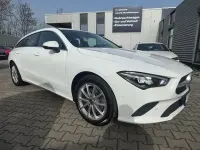 Gebraucht Mercedes CLA200 Shooting Brake 150 PS (110 kW) 2023 Weiß Kombi