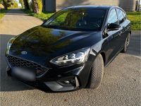 Używany Ford Focus ST 280 KM (205 kW) 2020 Czarny Sedan/Limuzyna