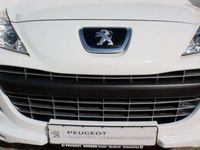 gebraucht Peugeot 207 CC 120 VTi Platinum,Leder,Sitzheizung,Alu