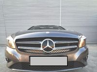Gebraucht Mercedes A200 Urban 156 PS (114 kW) 2014 Grau Limousine