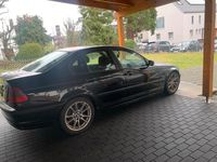 Gebraucht BMW 320 136 PS (100 kW) 2001 Schwarz Limousine