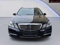 Gebraucht Mercedes E220 170 PS (125 kW) 2012 Schwarz Kombi